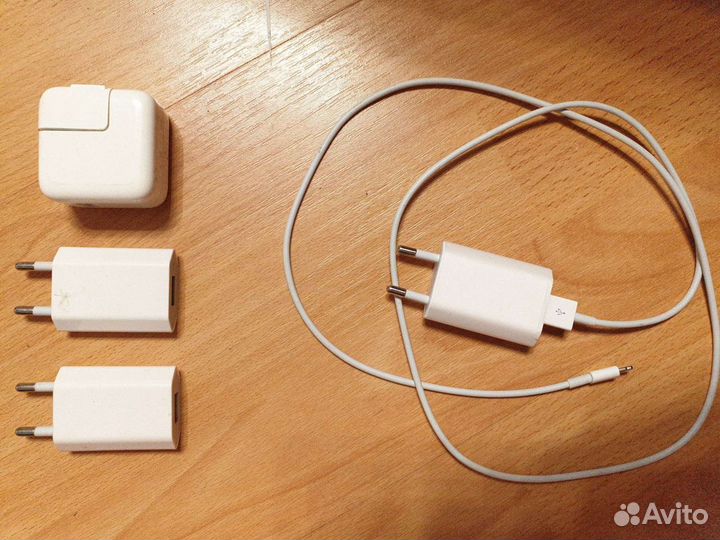 Зарядное устройство