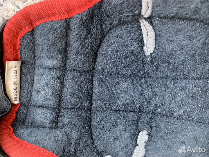 Наколенники детские и шлем