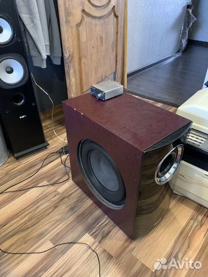 Колонки усилитель и сабвуфер комплект 2.1