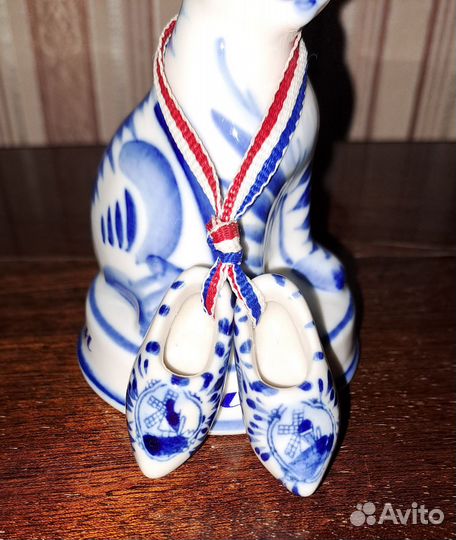 Тигрёнок гжель