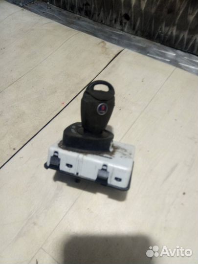 Замок зажигания Saab 9-3 2 YS3F 2006 11173900