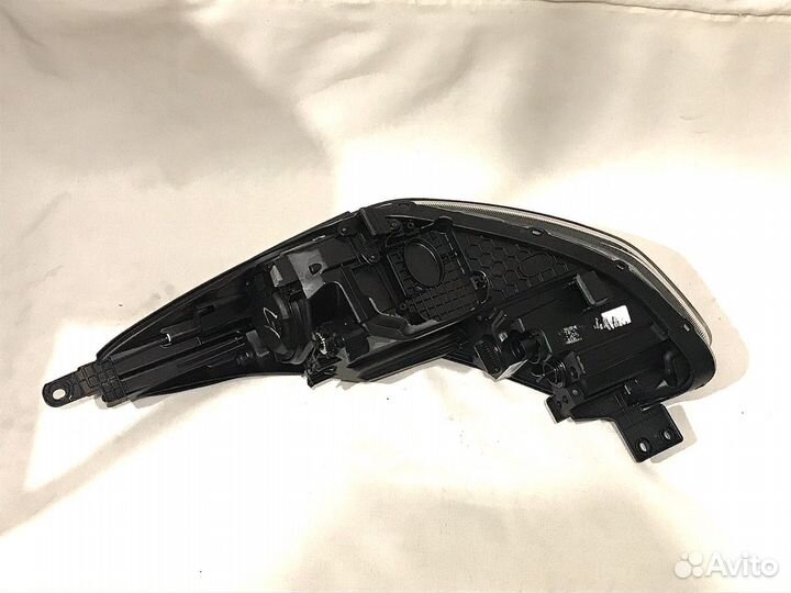 Оригинальные фары на Kia Sportage Ql