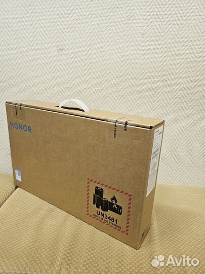 Ноутбук новый Honor MagicBook 15 (Ryzen 5 5500U)