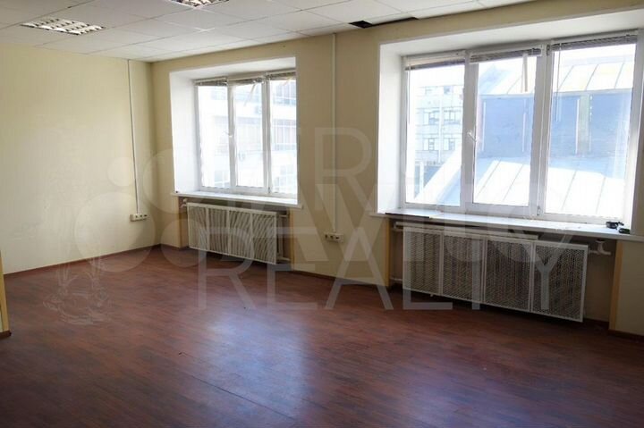 Продажа здания (осз) 1219,3 м2 м. Верхние Котлы (ю