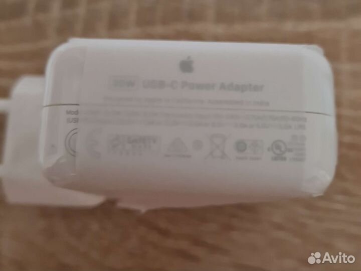 Оригинальный блок Apple