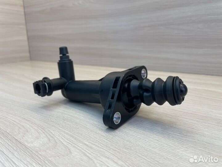 Цилиндр сцепления Skoda Rapid