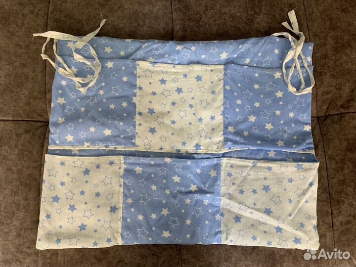 Кармашки на кроватку
