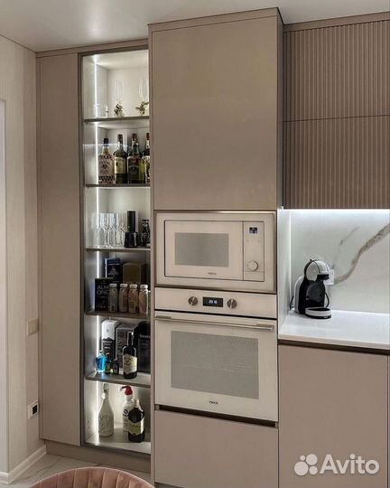 Кухонный гарнитур угловой