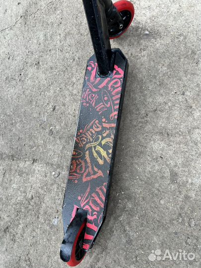 Трюковой самокат