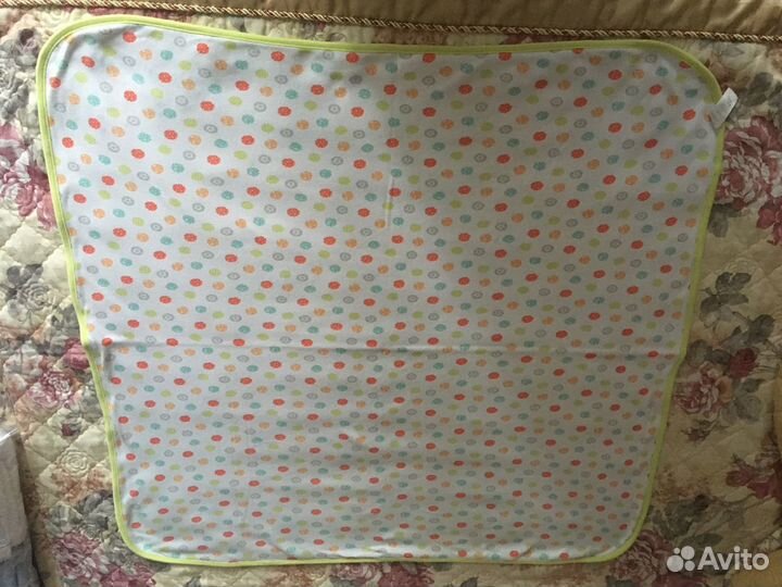 Бортик в детскую кроватку