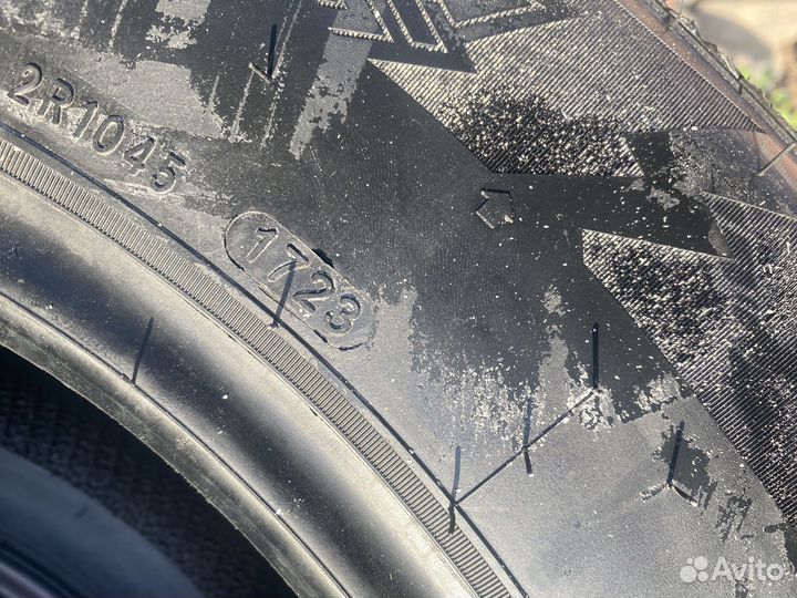 Aplus A703 265/65 R17 116T