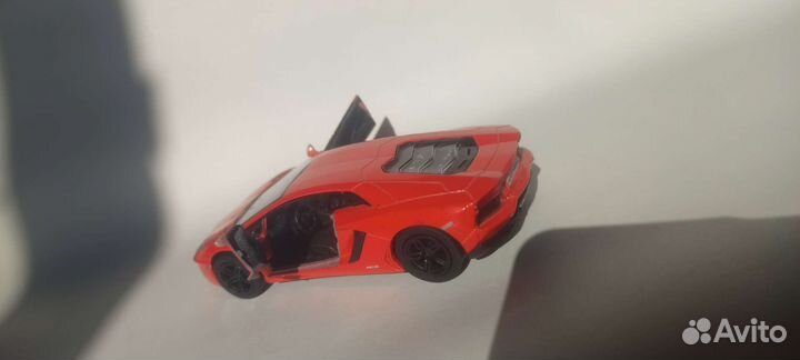 Lamborghini Aventador Lp 700-4 kinsmart 1:38