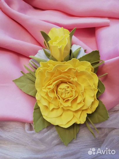 Брошь ручной работы