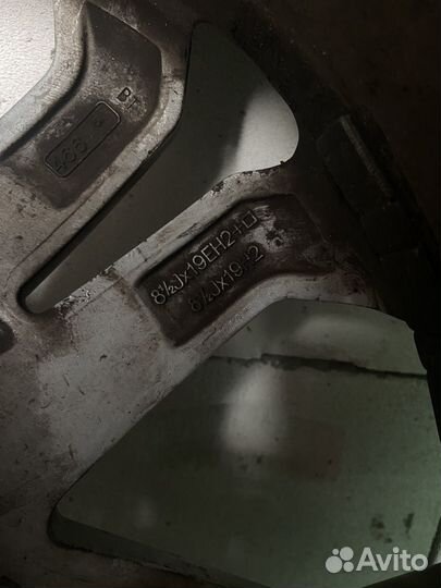 R19 245/40 летние шины с дисками ET45