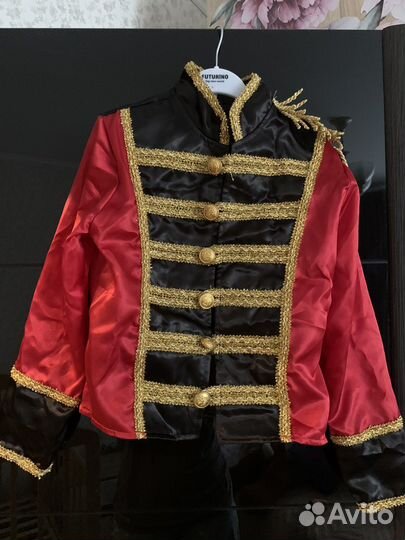 Карнавальный костюм гусар