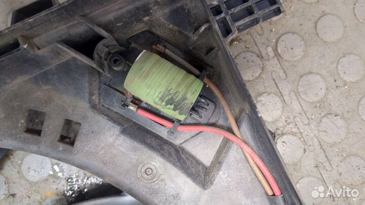 Вентилятор радиатора Opel Astra J, 2010