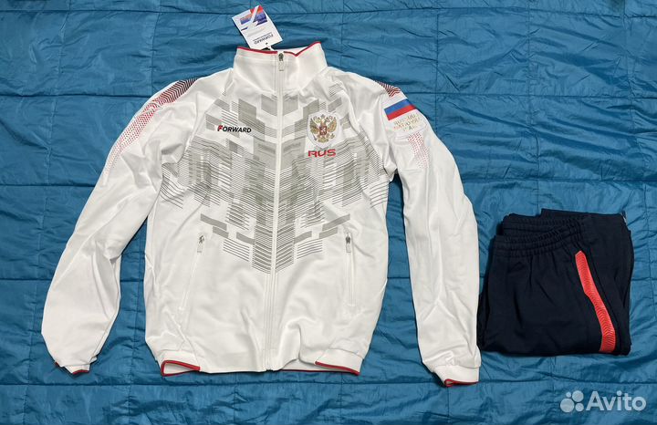 Парадный спортиный костюм форвард s 164