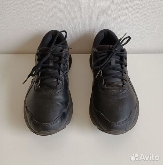 Кожаные кроссовки Asics Gel Contend 7 SL