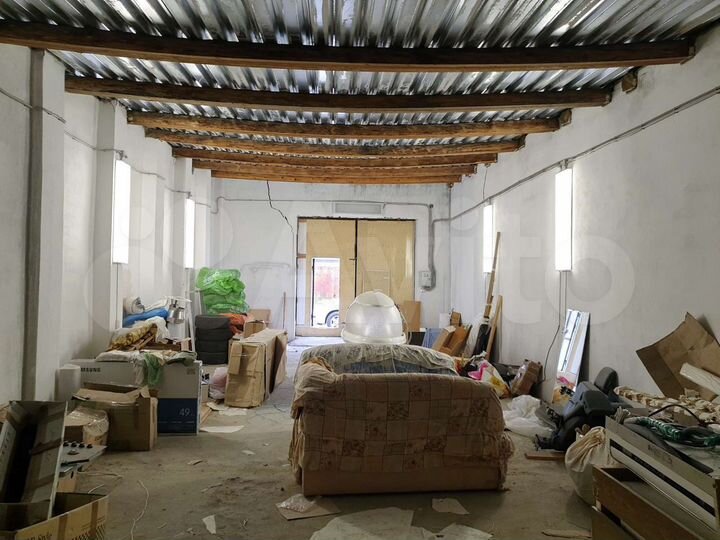 Гараж, > 30 м²