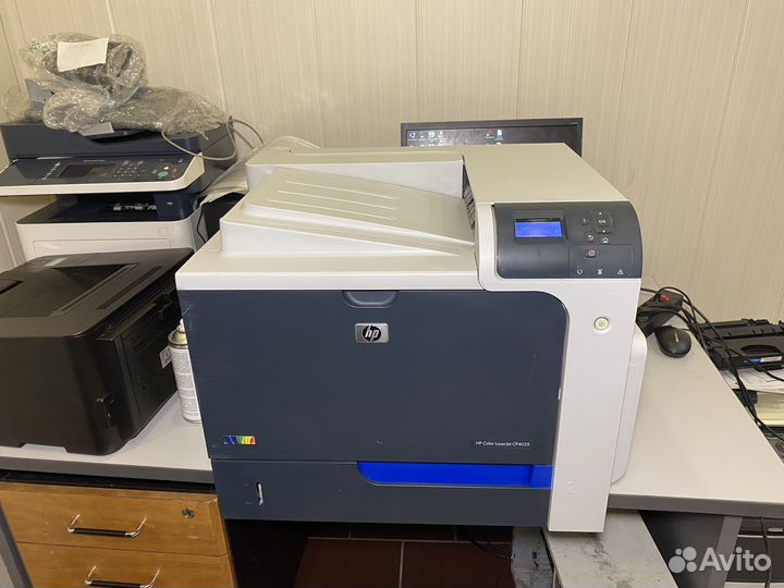 Цветной лазерный принтер hP Color Laserjet CP 4025