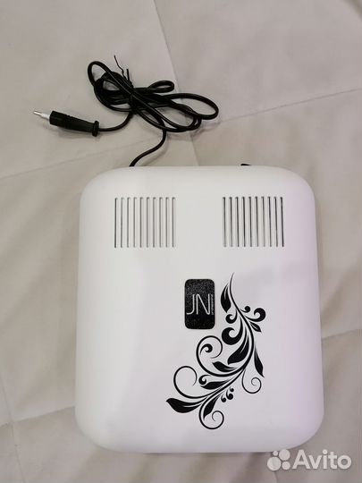 Уф лампа для ногтей