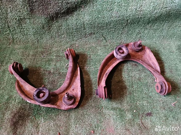 Рычаг передний верхний Mazda 6 GG рестайлинг (2005