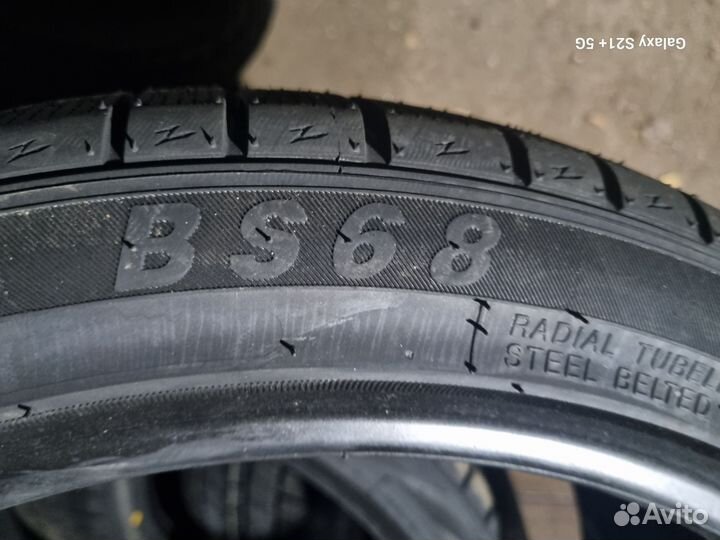 Boto BS68 245/40 R18 97H