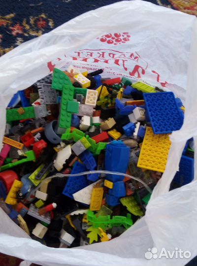 Продам Лего 2кг
