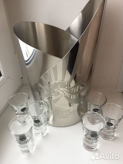 Ведро под шампанское