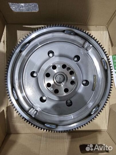 Маховик двух массовый Ford Ranger 2.5/Mazda BT-50