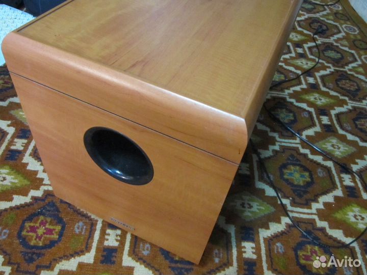 Активный сабвуфер Cortland