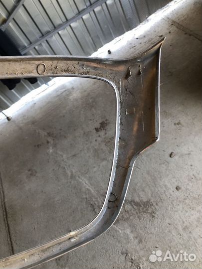 Хром решетки радиатора передний Kia Sorento Prime