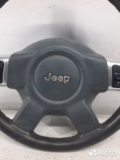 Рулевое колесо Jeep Cherokee внедорожник 5 дв. 2.8