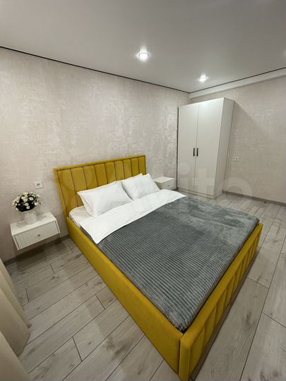 2-к. квартира, 55 м², 4/9 эт.