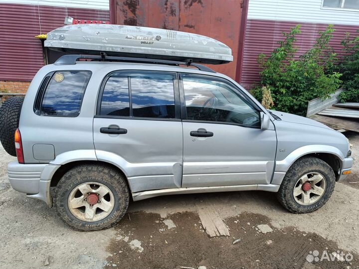 Suzuki Grand Vitara 2.5 AT, 1999, 197 000 км