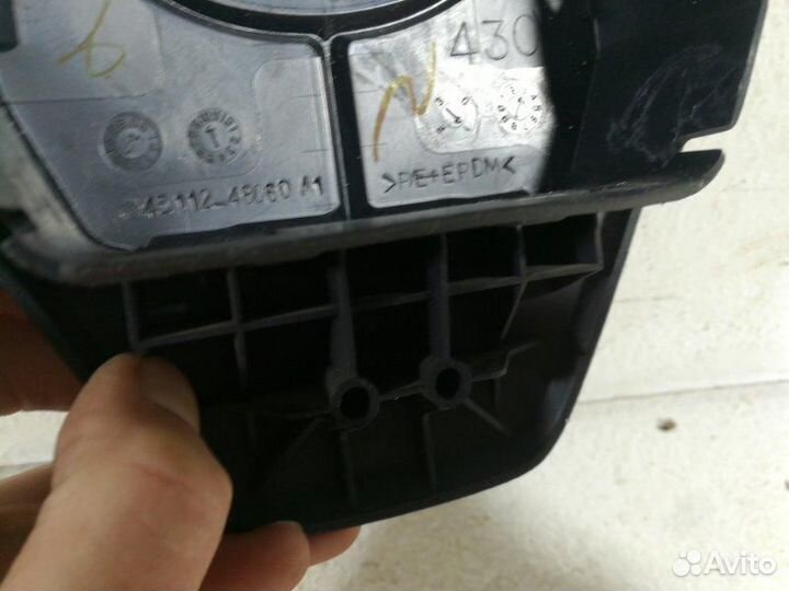 Крышка подушка безопасности (в рулевое колесо) Lexus IS F/IS200d/IS220d/IS250/IS250C/IS300/IS300C/IS