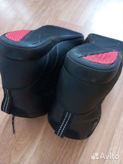 Мотоботы dainese