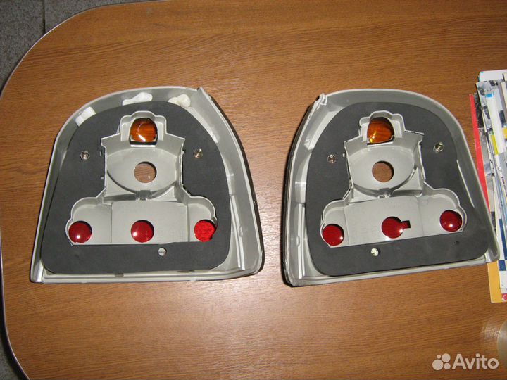 Volkswagen Golf III Задние фонари Lexus Style