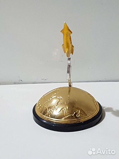Статуэтки Ракета и Орёл