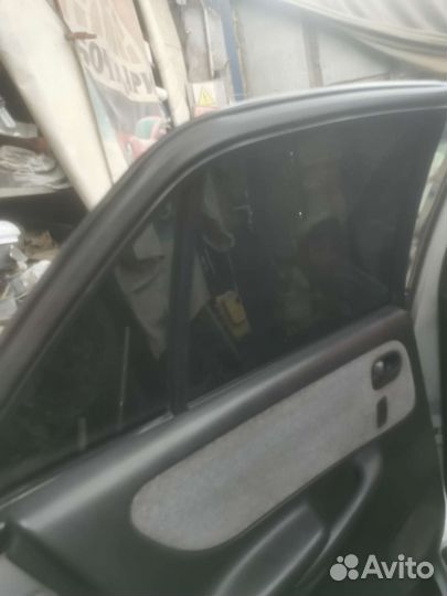 Тонировочная пленка для автомобильных стекол