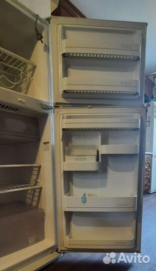 Холодильник LG