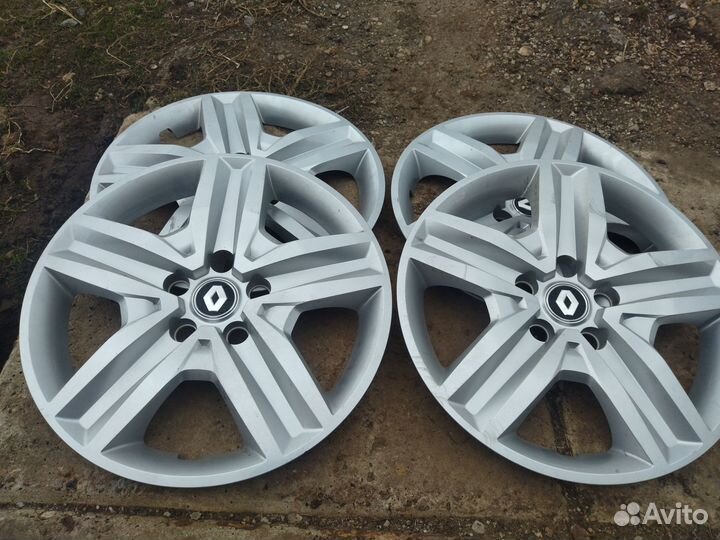 Колпаки на колеса r17