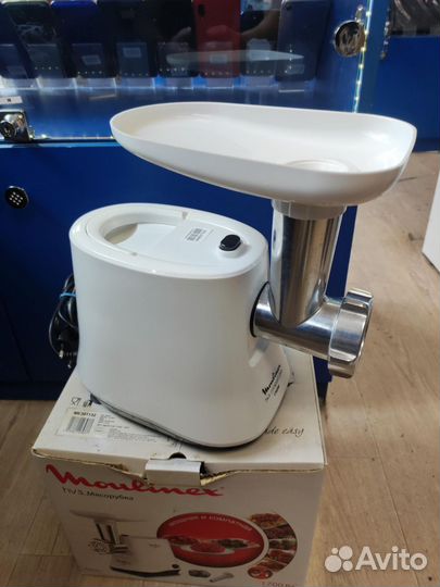 Мясорубка Moulinex Compact Pro Me301132