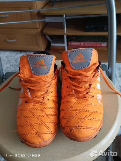 Бутсы (сороконожки) размер 30