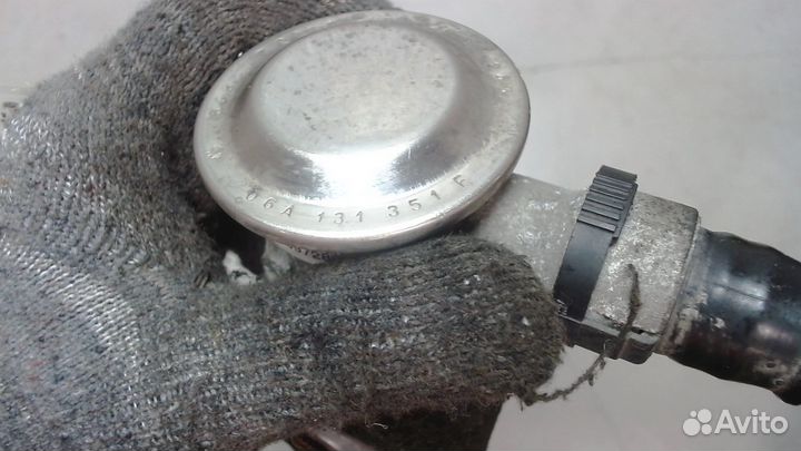 Клапан рециркуляции газов Skoda Octavia (A5), 2009