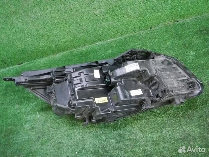 Фара левая Kia Sorento/Sorento Prime