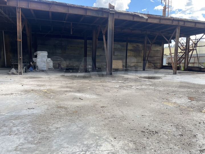 Открытая площадка 700 м²