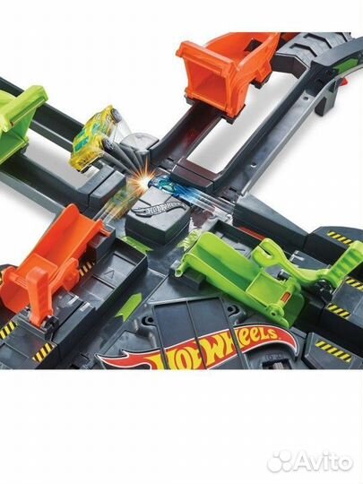 Hot wheels трек