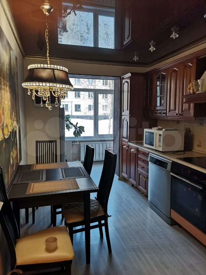 2-к. квартира, 50 м², 2/5 эт.