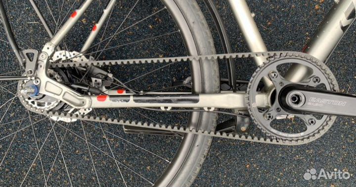 Велосипед на ременном приводе и планетарной втулке